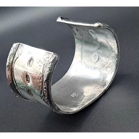 Vintage Navajo 3 Stone Turquoise SS Wide Cuff Bracelet~ - Picture 10 of 14